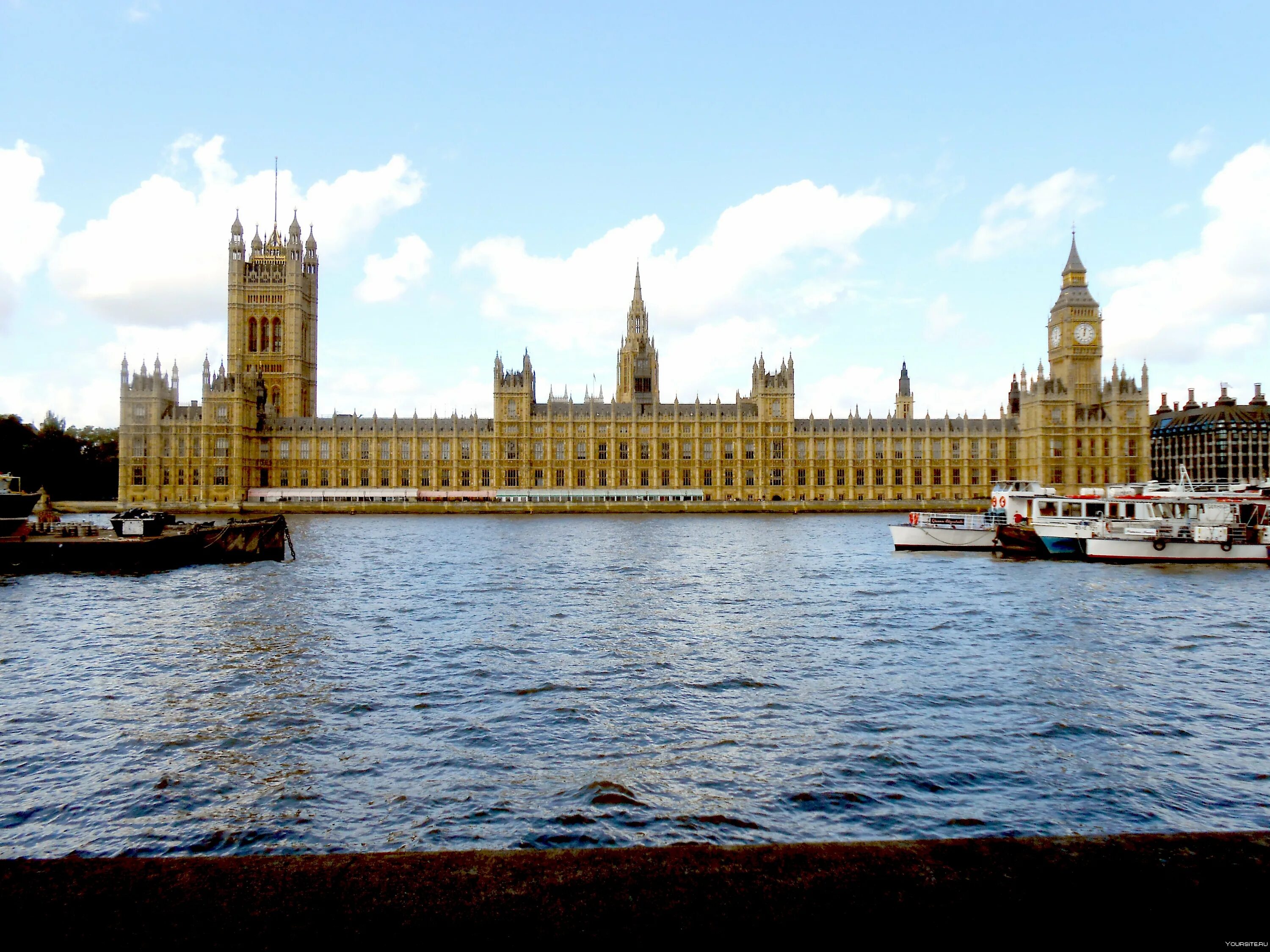 Where are the houses of parliament. Здание парламента - вестминстерский дворец. Биг бен доклад. Биг бен и вестминстерский дворец. Хаус оф парламент в лондоне.