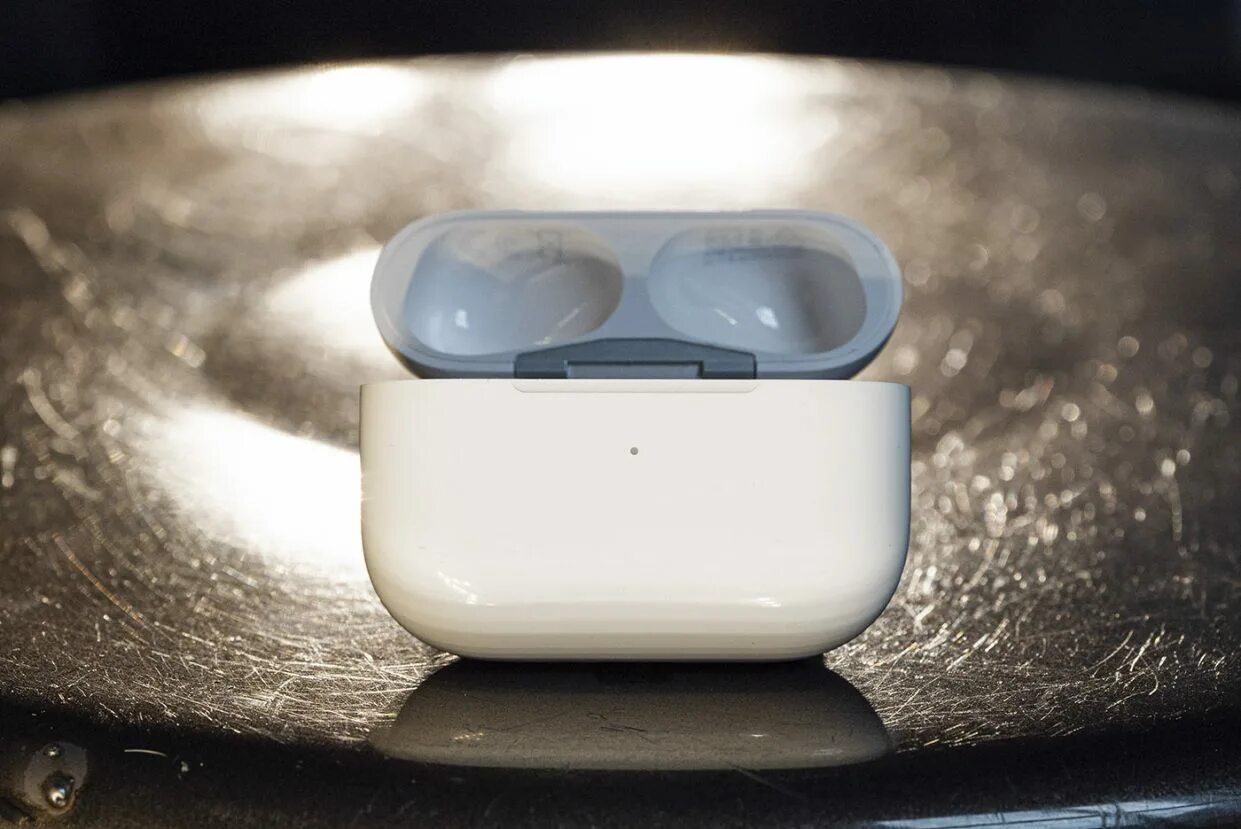 Телефон пищит ультразвуком. Airpods pro vs sony wh-1000xm3. Airpods pro vs sony wh-1000xm3. For airpods pro vs 3. Телефон пищит ультразвуком.