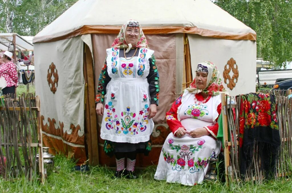 Бажовский фестиваль 2023. Бажовка фото. Демарино бажовский фестиваль. Бажовский фестиваль 2022. Бажовский фестиваль челябинск.