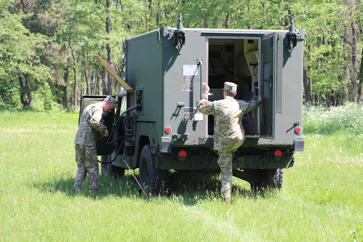 Украина радар новостей в контакте. Контрбатарейные радары an/TPQ-36. РЛС контрбатарейной борьбы an/TPQ-36. РЛС an/TPQ-36. Контрбатарейная РЛС an/TPQ-36.