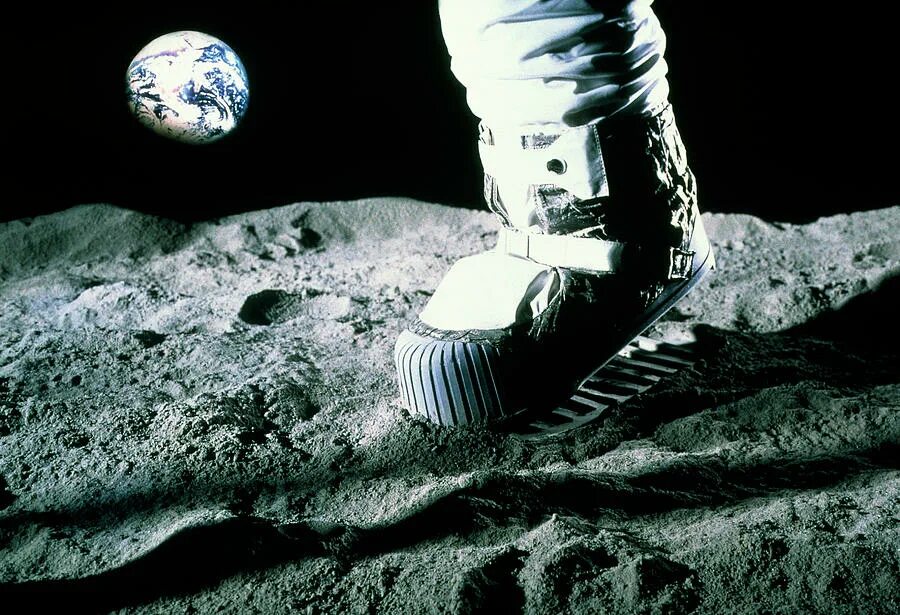 Man on the moon 1. Man on the moon 1