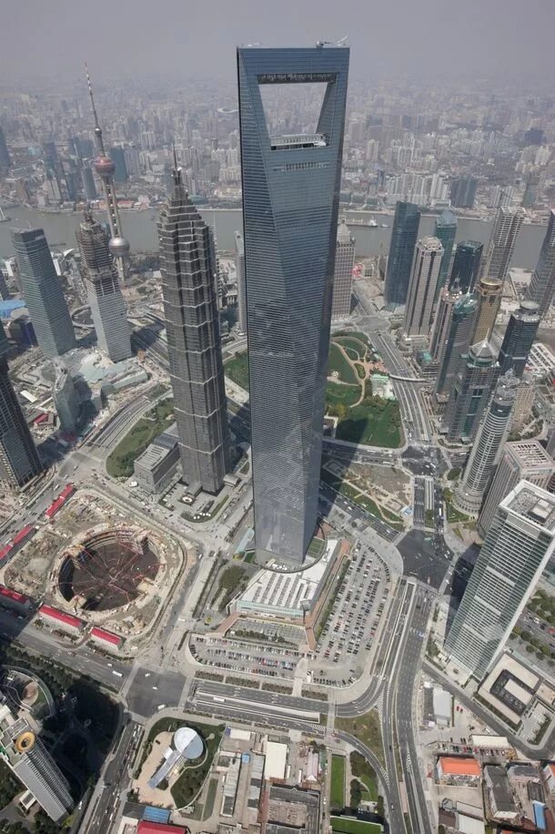 Небоскреб Мао Цзиня в Шанхае. Финансовый центр Шанхай. Всемирный торговый центр Шанхай. Шанхай башня Всемирного финансового центра.