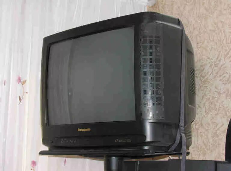 Телевизор панасоник 21 дюйм кинескопный. Телевизор panasonic tc-21s2. Телевизора panasonic tc. Телевизор panasonic tc 21. Телевизор panasonic tc-21pm50r.