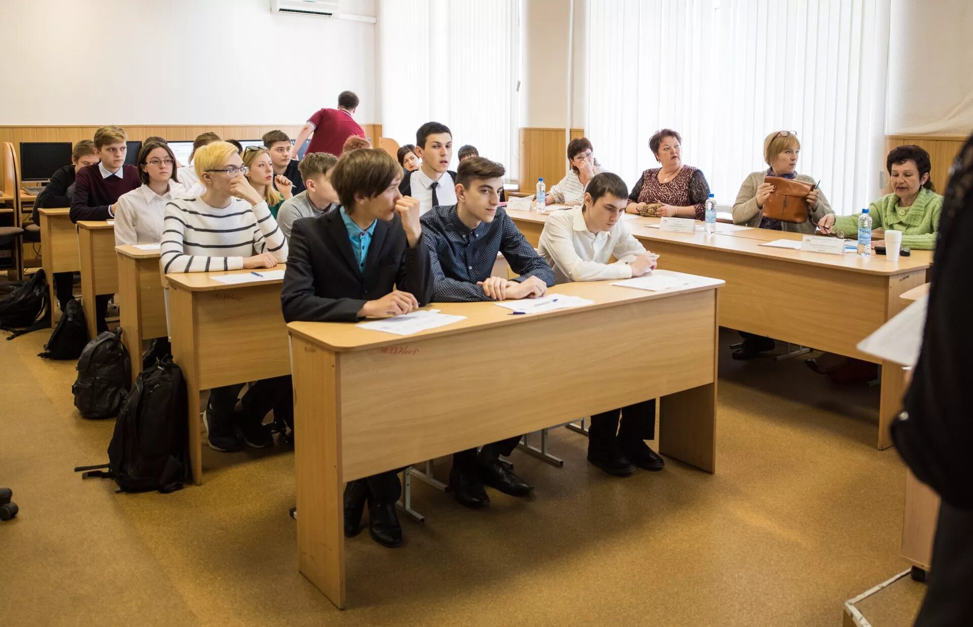 уральский государственный колледж челябинск. южно государственный колледж. гбпоу челябинский государственный колледж "рост", челябинск. южно государственный колледж. южно государственный колледж.