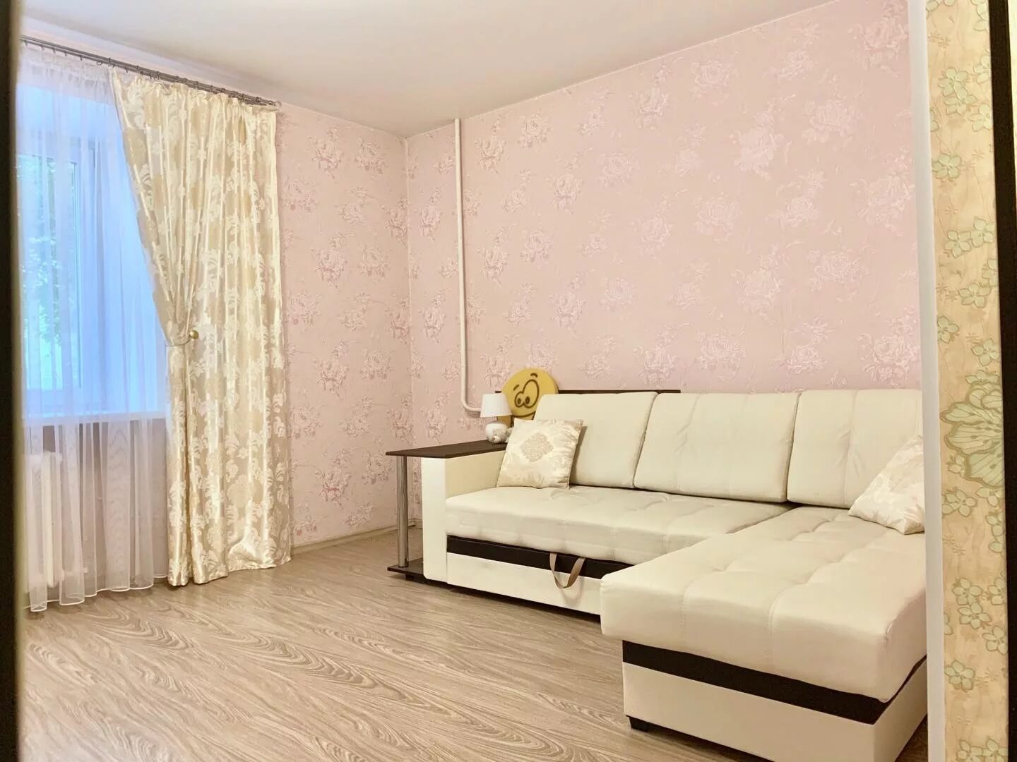 Авито ульяновск квартиры 2 комнатная засвияжье. Снять гостинку в ульяновске в засвияжье. Авито ульяновск квартиры 2 комнатная засвияжье. Пушкарева 51. Камышинская 93.