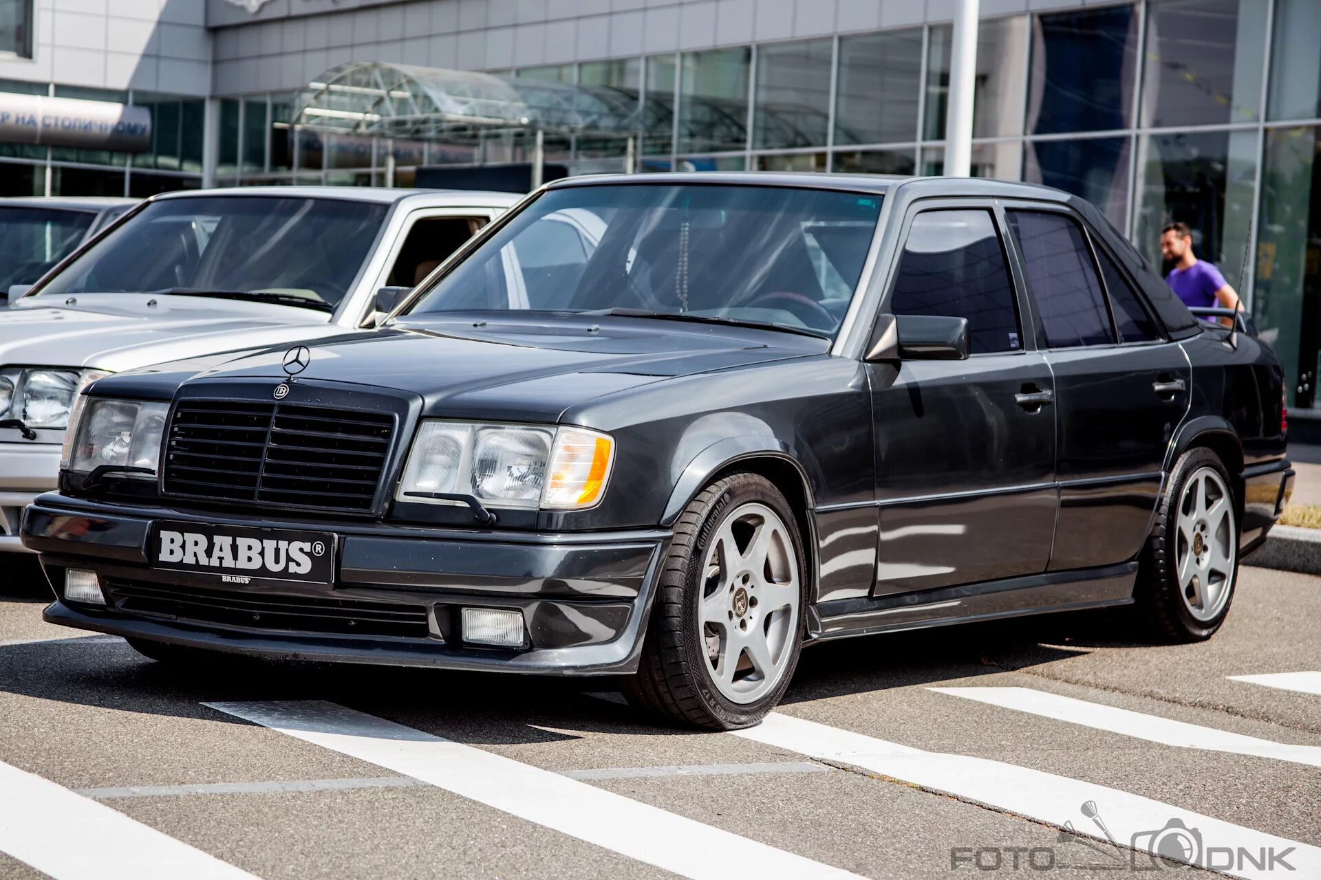 Е 500 3. Мерседес 124 Брабус. Mercedes Benz w124 Brabus. Mercedes w124 Брабус. Mercedes 124.