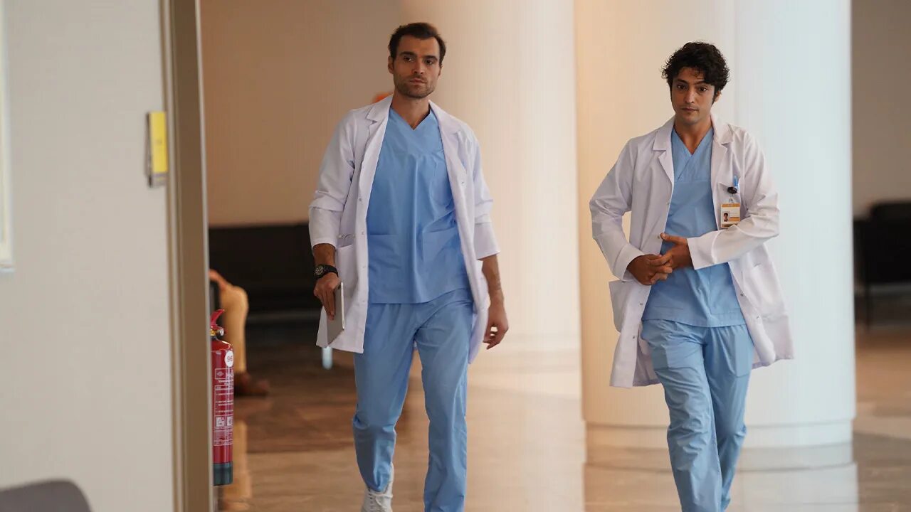 танер олмез чудо доктор. ферда чудо доктор. чудо доктор турецкий сериал. чудо доктор турецкий сериал ферман. 15 доктор.