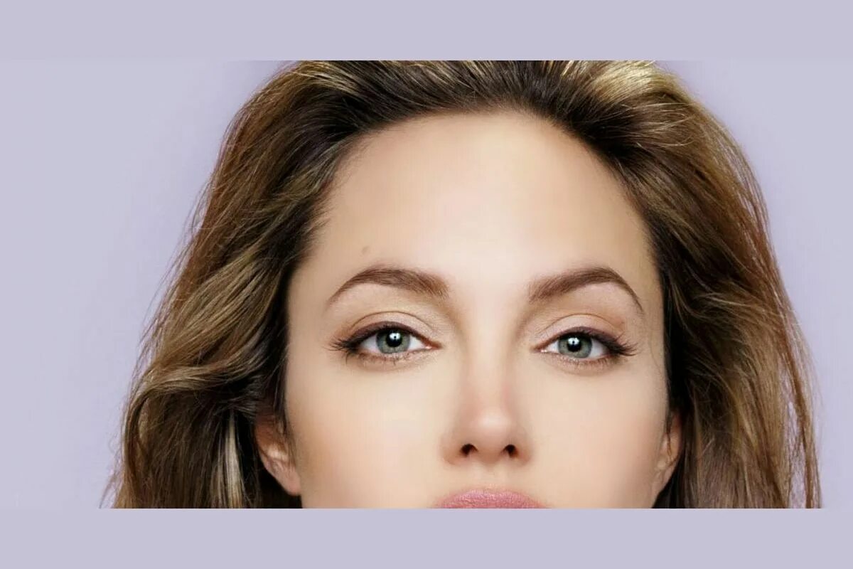 мэйк джоли мейк анджелина. красивые скулы у женщин. высокие скулы. нюдовый макияж с красной помадой. анджелина джоли zbrush.