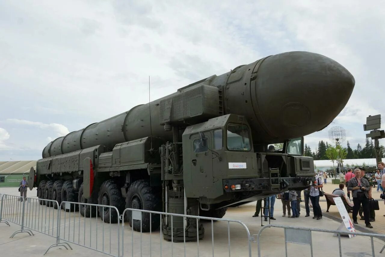 Тополь ярс сармат. Самая сильная ядерная ракета. Ракета м51 франция. Ракета р-36м2 воевода. Мбр «сармат» рс-28.