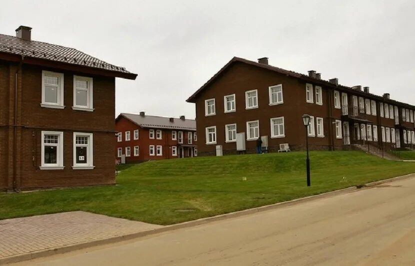 Поселение московский коттеджный посёлок бристоль. Посёлок бристоль киевское шоссе. Коттеджный поселок бристоль киевское шоссе. Кп бристоль ул киплинга. Поселок бристоль.