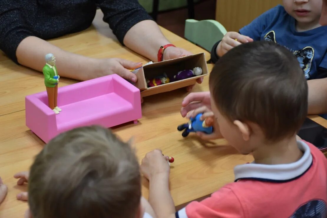 Социально-средовая реабилитация. Средства комплексной реабилитации дошкольников. Реабилитации и абилитации в республике алтай. Пилотный проект по реабилитации детей инвалидов. Пилотный проект по реабилитации детей инвалидов.