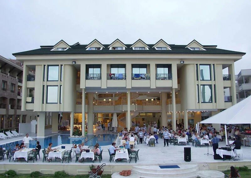 Golden lotus кемер. Golden lotus hotel турция кемер. Голден лотус кемер 4. Отель золотой лотос кемер. Турция кемер лотос отель.