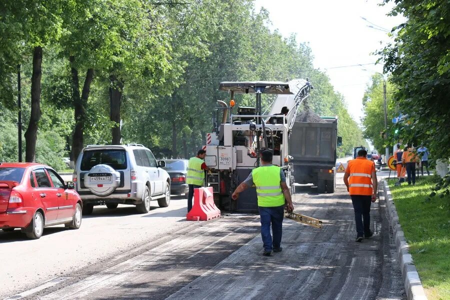 Ремонт дороги московская. Дороги Новомосковск. Ремонт дорог Новомосковск. Безопасная дорога Рязань проект. Проект дороги по ул. Куйбышева Новомосковска.