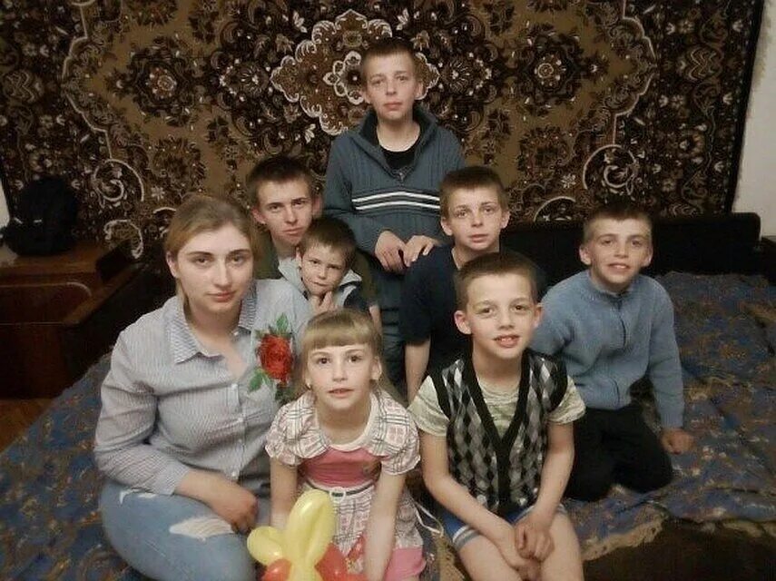 Братья ищут родителей. Семья Евтушенко из Челябинской области.