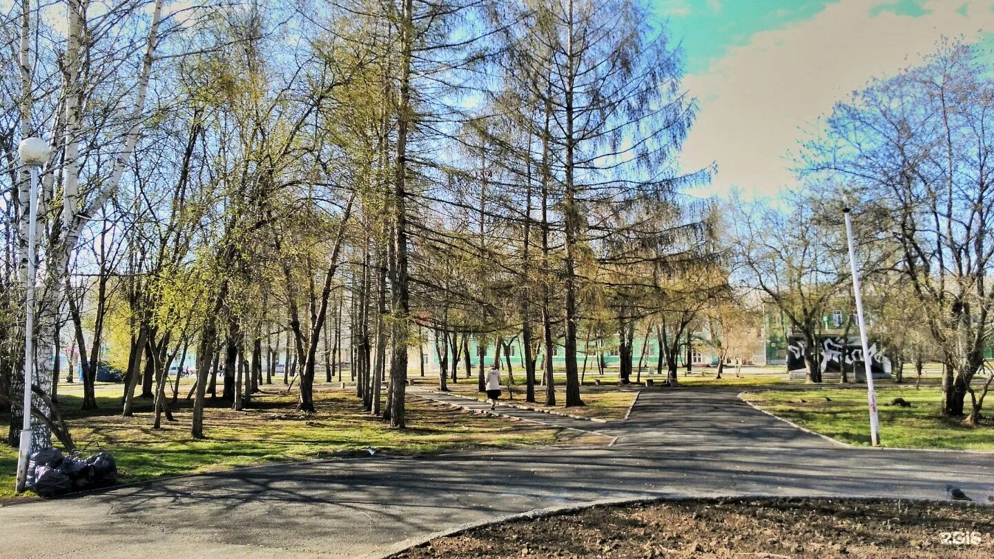 Парк горького нижний тагил. Скверы Нижнего Тагила. Парк имени Горького Нижний Тагил. Парк Пионерский Нижний Тагил. Пионерский сквер Нижний Тагил вагонка.