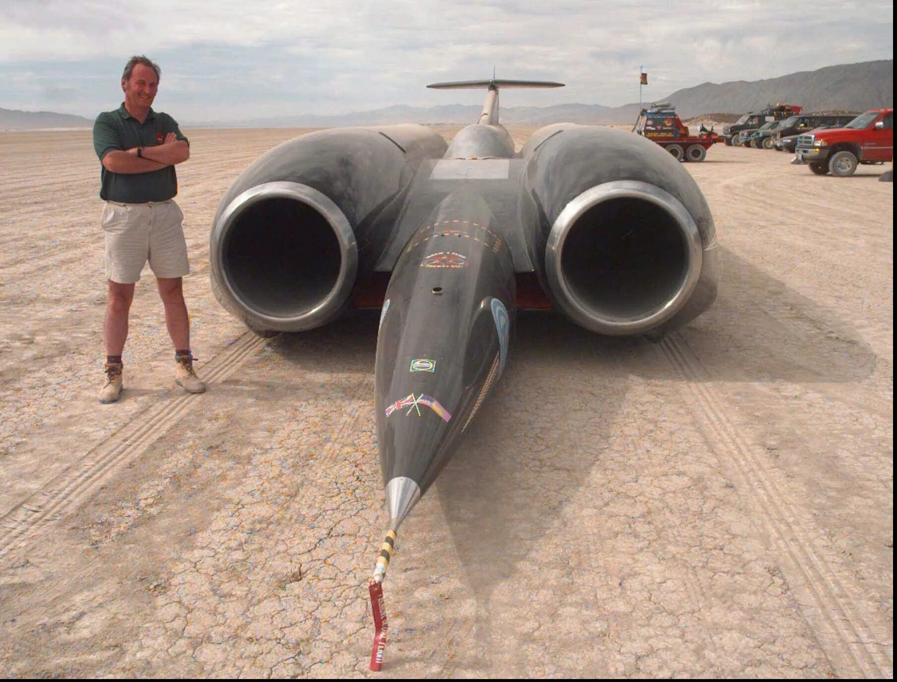 Сверхзвуковой Thrust SSC. Thrust SSC 1997. Thrust SSC (1228 км/ч ).. Thrust SSC 1600 км ч.