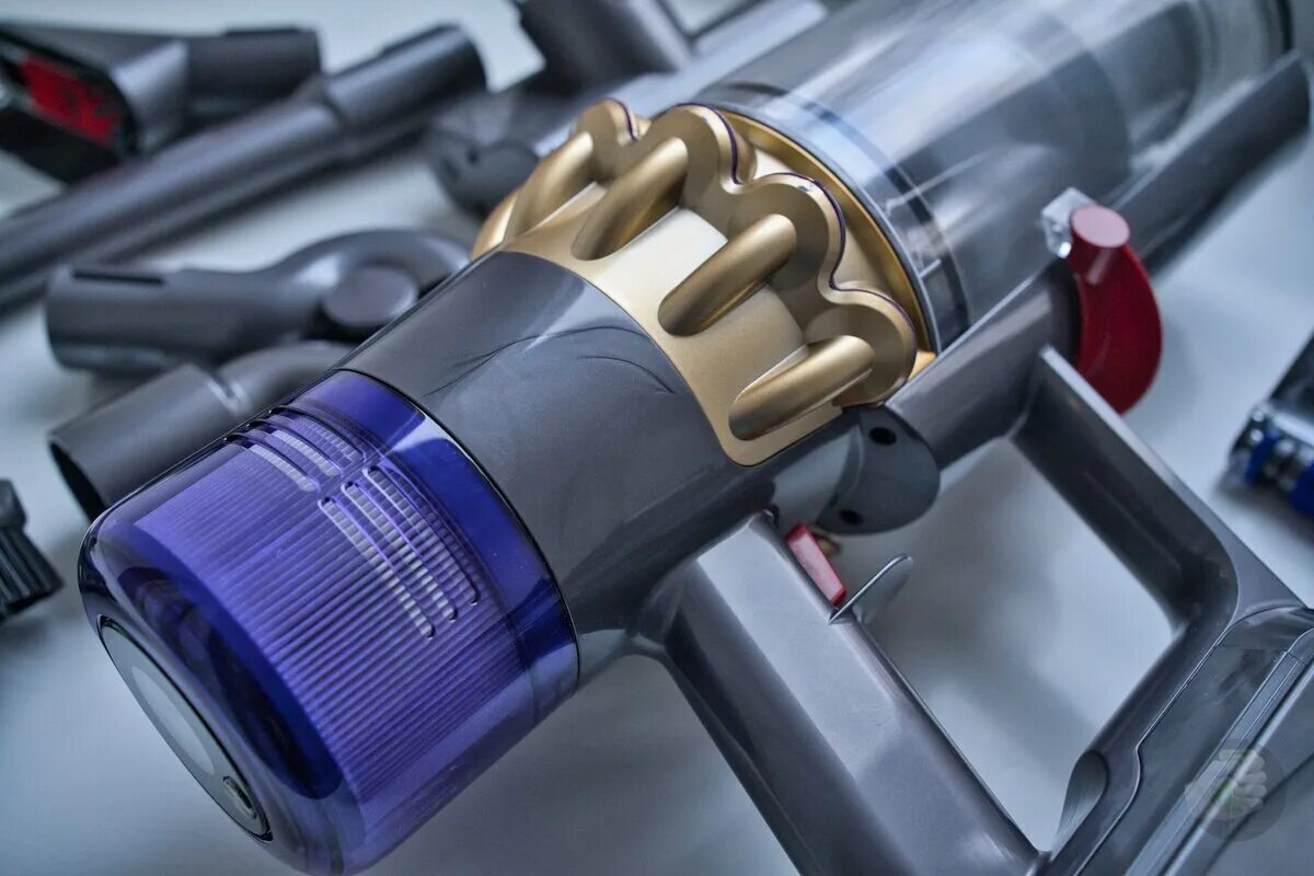 Dyson v11 absolute. Dyson v11 absolute Extra. Пылесос Dyson v11 absolute. Dyson v11 absolute насадки.