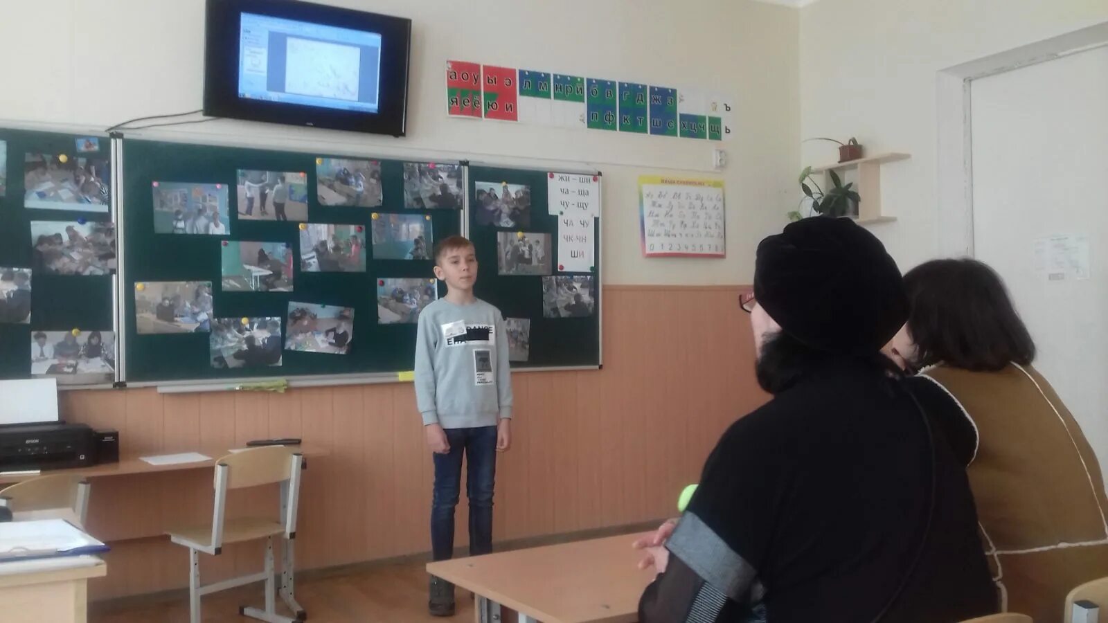 Нижнегорский школа гимназия. Штормовская школа гимназия. Мбоу штормовская школа гимназия элжур. Сакская гимназия 1 саки. Штормовская школа гимназия.