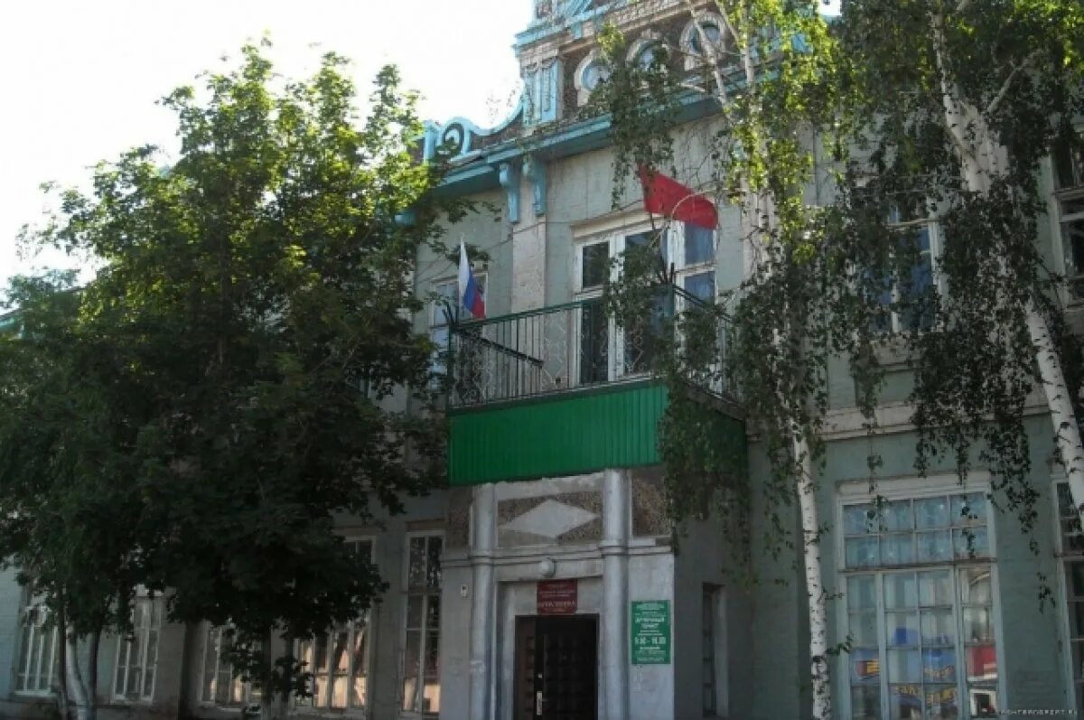 Номер поликлиники сорочинск. Сорочинск ул. Номер поликлиники сорочинск. Больница сорочинск. Врач сорочинской больницы.