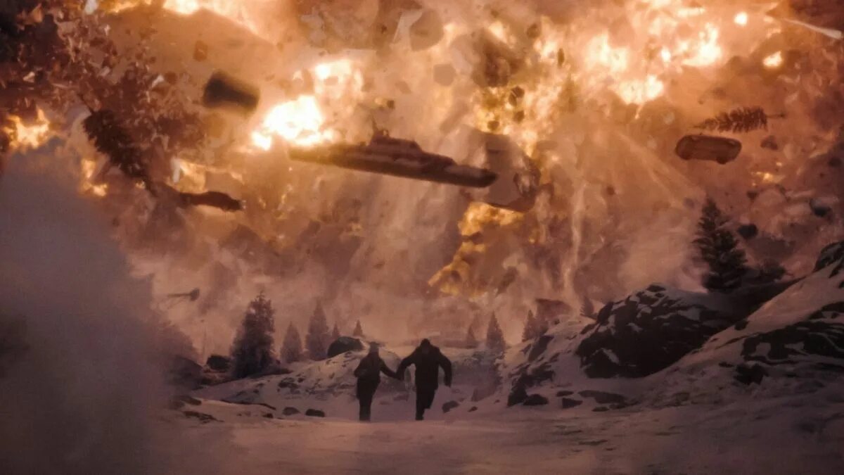 Падение луны 4. Падение луны 2025.