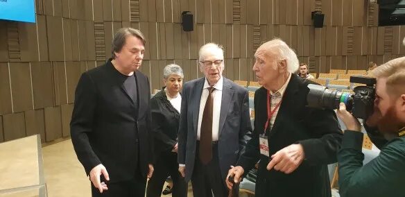 Виктор Балашов - биография, личная жизнь, фото, причина смерти, диктор, дочь Мар