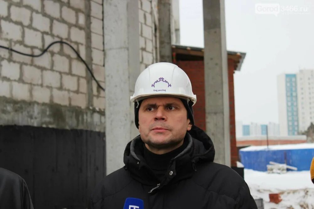 Управление капитального строительства. Укс нижневартовск. Новая больница в нижневартовске. Мку укс. Нижневартовск проекты строительства.