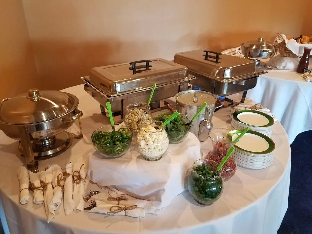 москоу кейтеринг. кейтеринг на презентации бмв. кейтеринг на выставке. деловой фуршет в офисе. мустанг кейтеринг.