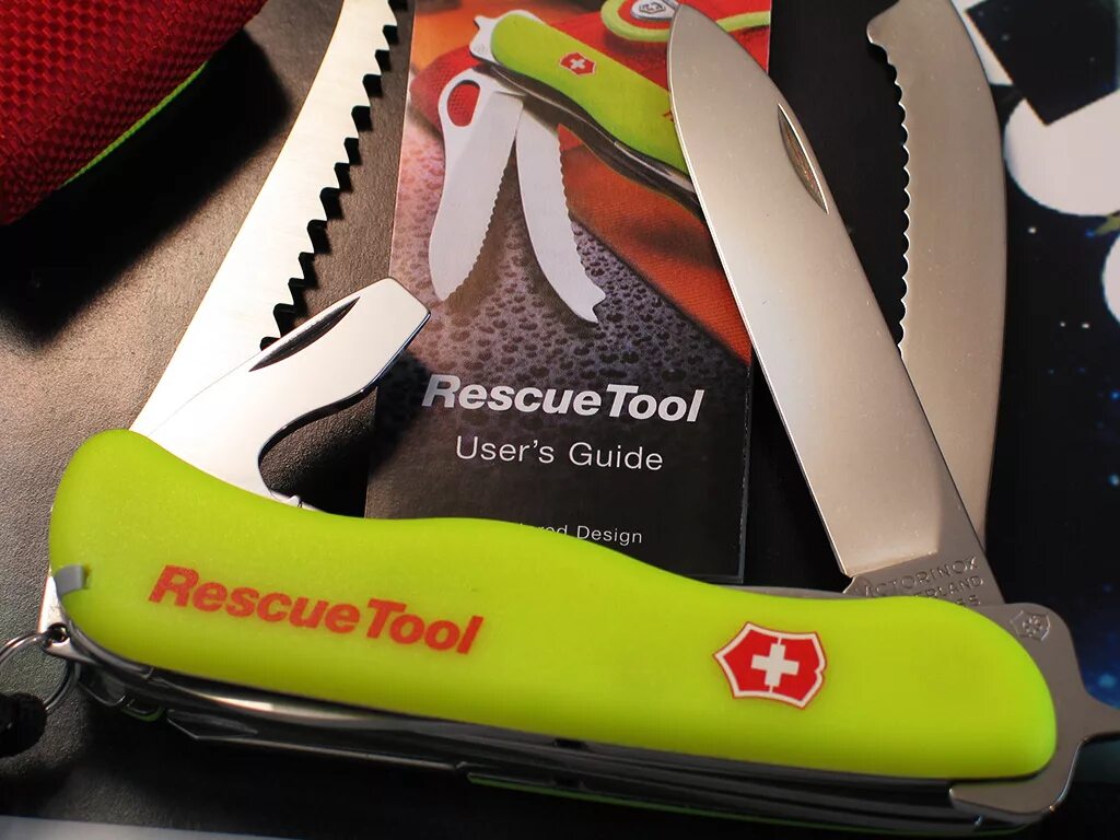 Викторинокс спасатель. Victorinox Rescue Tool. Мультитул Rescue Tool. Накладки Rescue Tool. Rescue tool