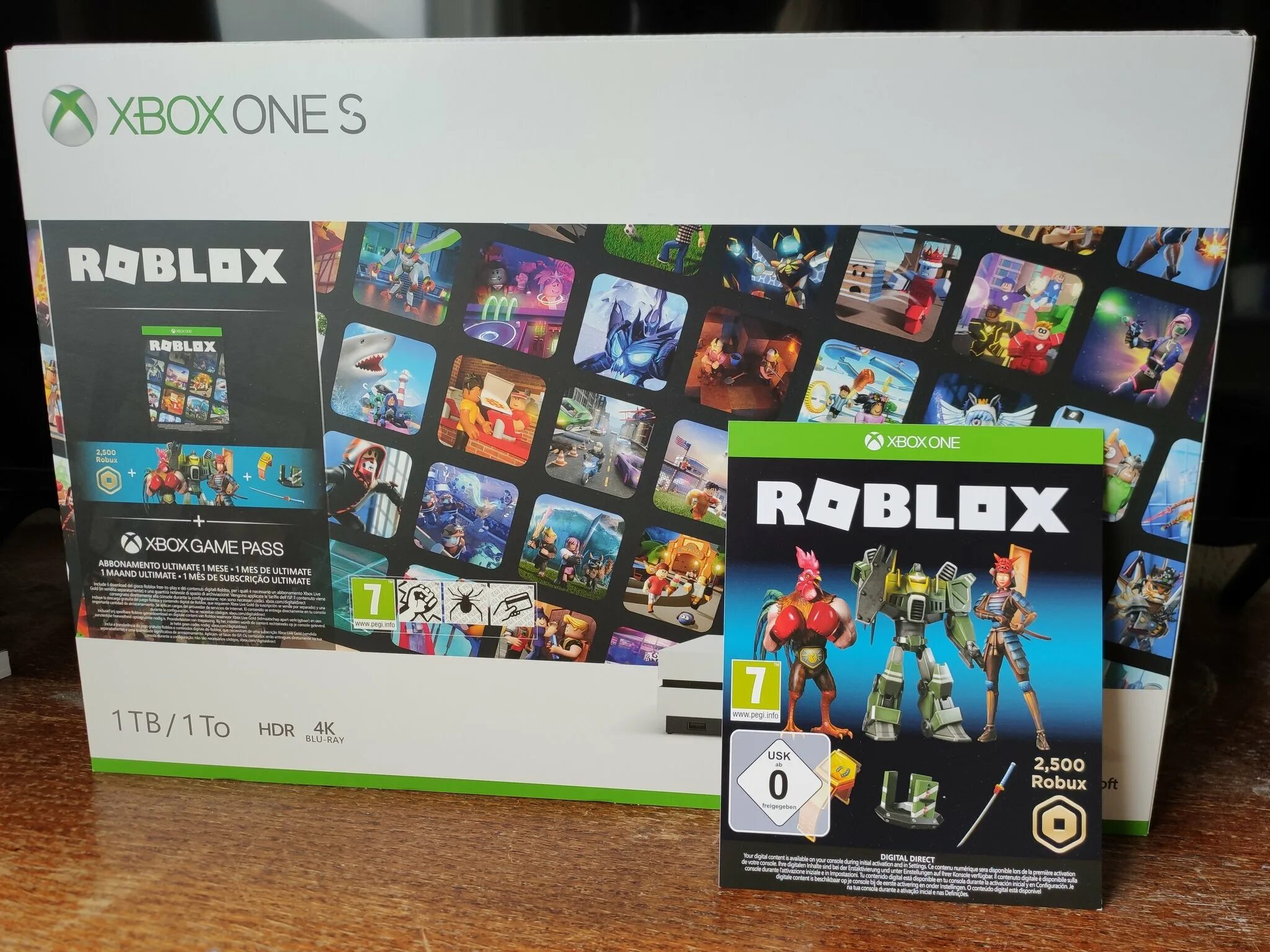 Какие игры дают роблоксы. Диск Roblox на Xbox 360. Диск РОБЛОКС на Xbox 360. РОБЛОКС на Икс бокс 360. Диск РОБЛОКС на Xbox one.
