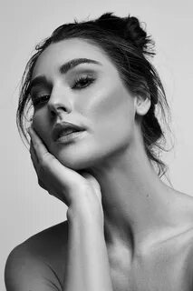 Photo credit: Jes Marie @jesmariebeauty MUA: Alex Barish @alexbarish.makeup...