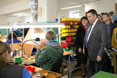 Сайт завода луч