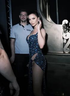 Slideshow milica pavlovic no panties.