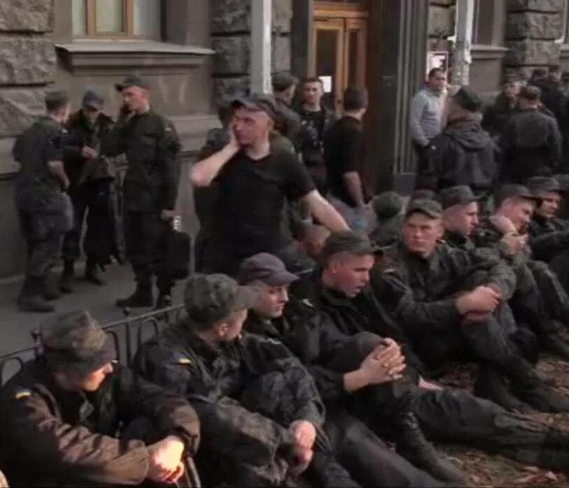 Демобилизация и демилитаризация. Демобилизация когда вышла. Демобилизация. Всеобщая демобилизация. Демобилизация когда вышла.