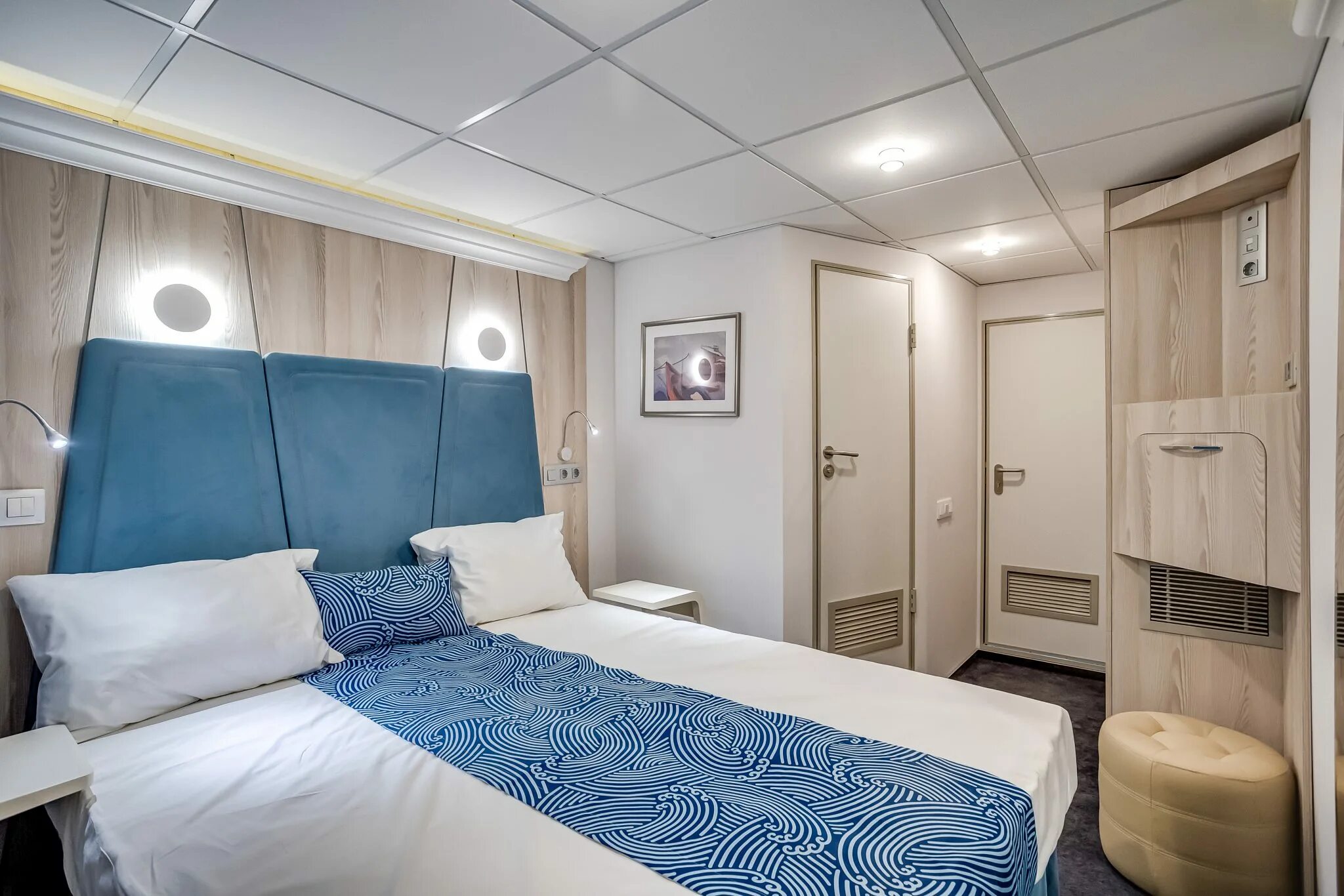 Теплоход принцесса анабелла. Принцесса анабелла теплоход каюты. Судно принцесса анабелла. Корабль принцесса анабелла. Принцесса анабелла теплоход каюты.