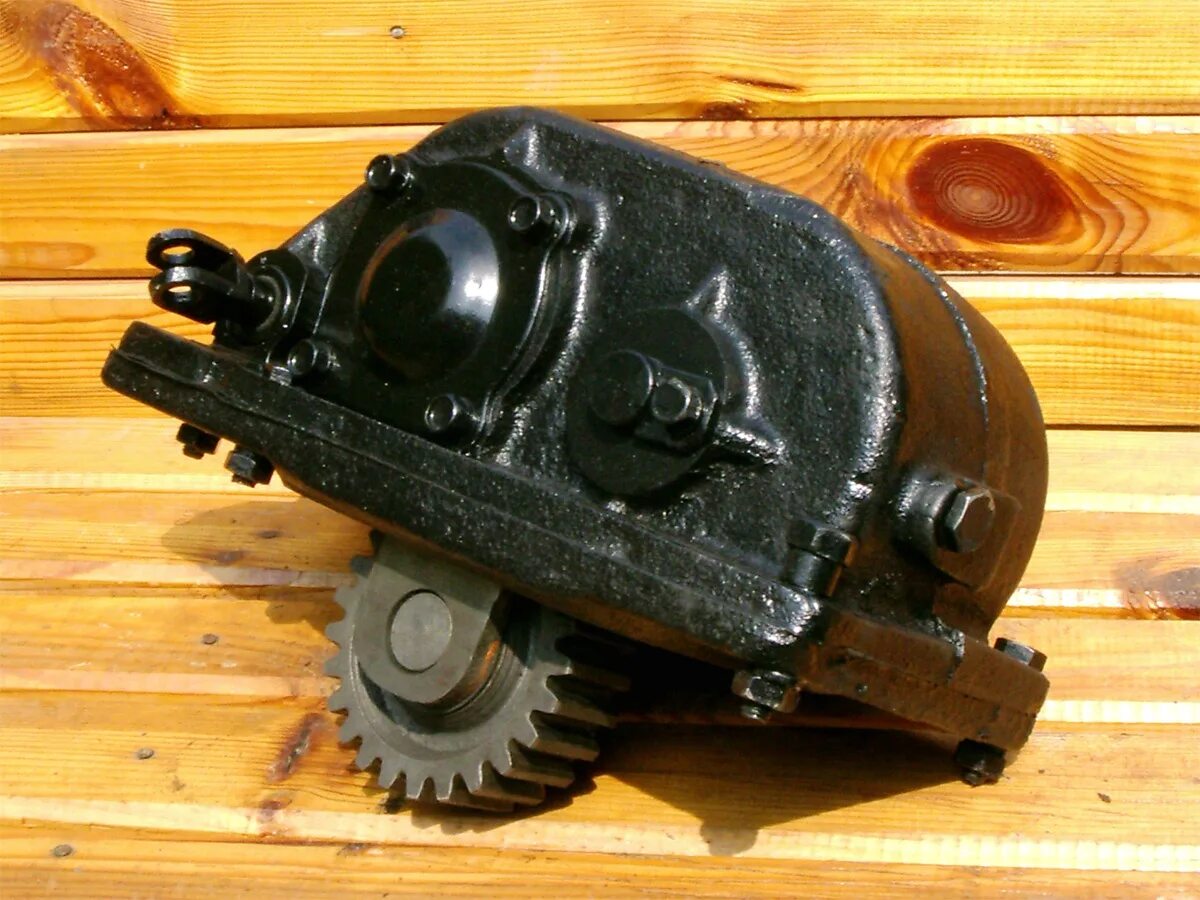 Коробка дополнительного отбора мощности урал 4320. Коробка дополнительного отбора мощности 5557-4202010 урал. Коробка отбора мощности урал 4320 ямз 236. Коробка доп отбора мощности урал пневматический 4320-4202010-01. Коробка отбора мощности урал.