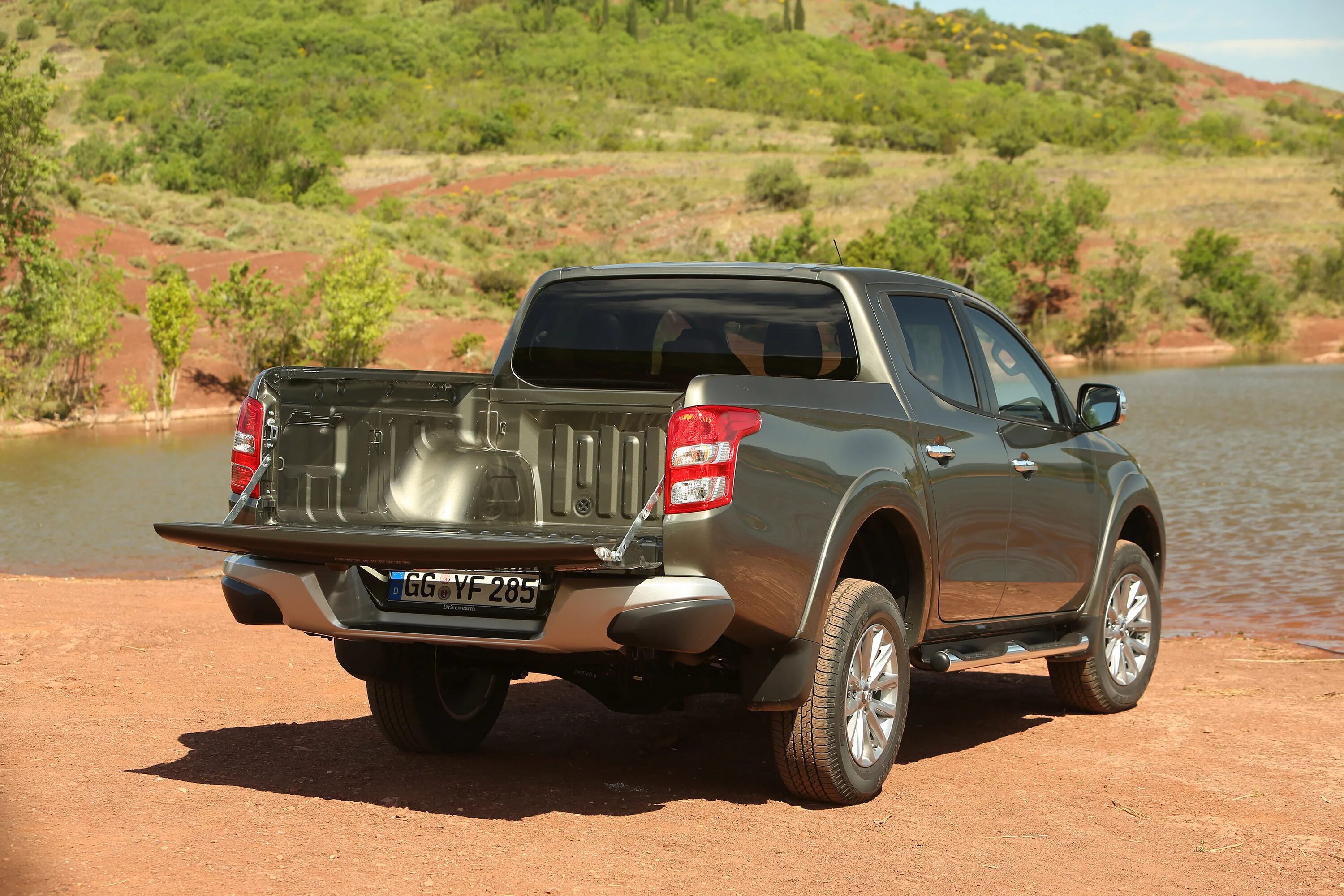 Прокачать л200. Прокачать л200. Mitsubishi pickup new. Митсубиси л200. Mitsubishi l200 внедорожник.