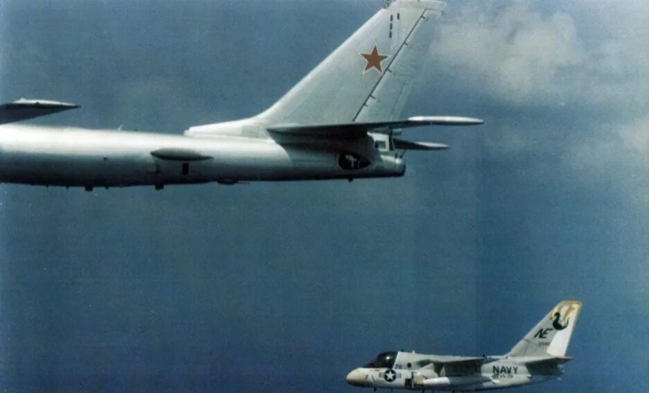 Ту-95рц 304 ОДРАП. 304 ОДРАП ВВС ТОФ. Ту-95 vs b-52. Lockheed s-3 Viking. V 29 3