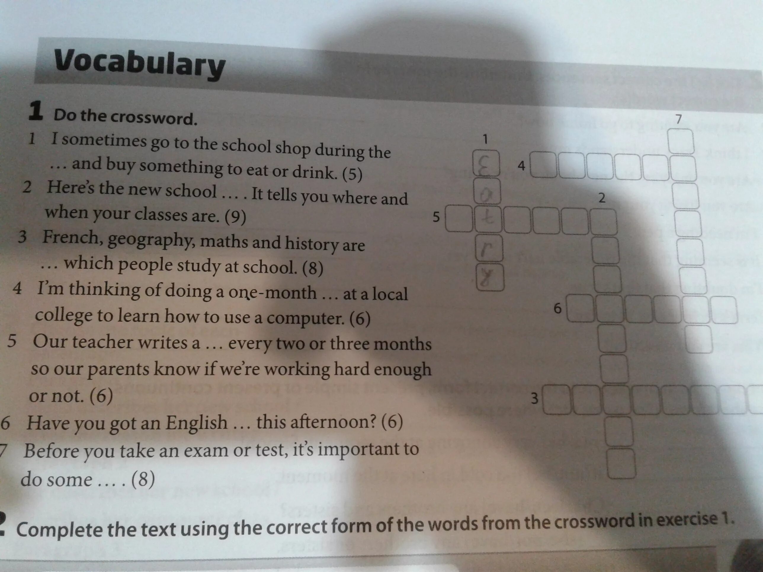 Sometimes go. Complete the crossword Puzzle. Read and do the crossword Puzzle 4 класс. Do the crossword 5 класс. Jobs crossword 1 ответы.