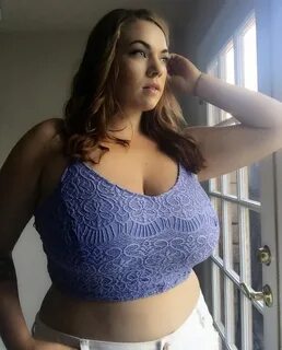 Curvy amateur