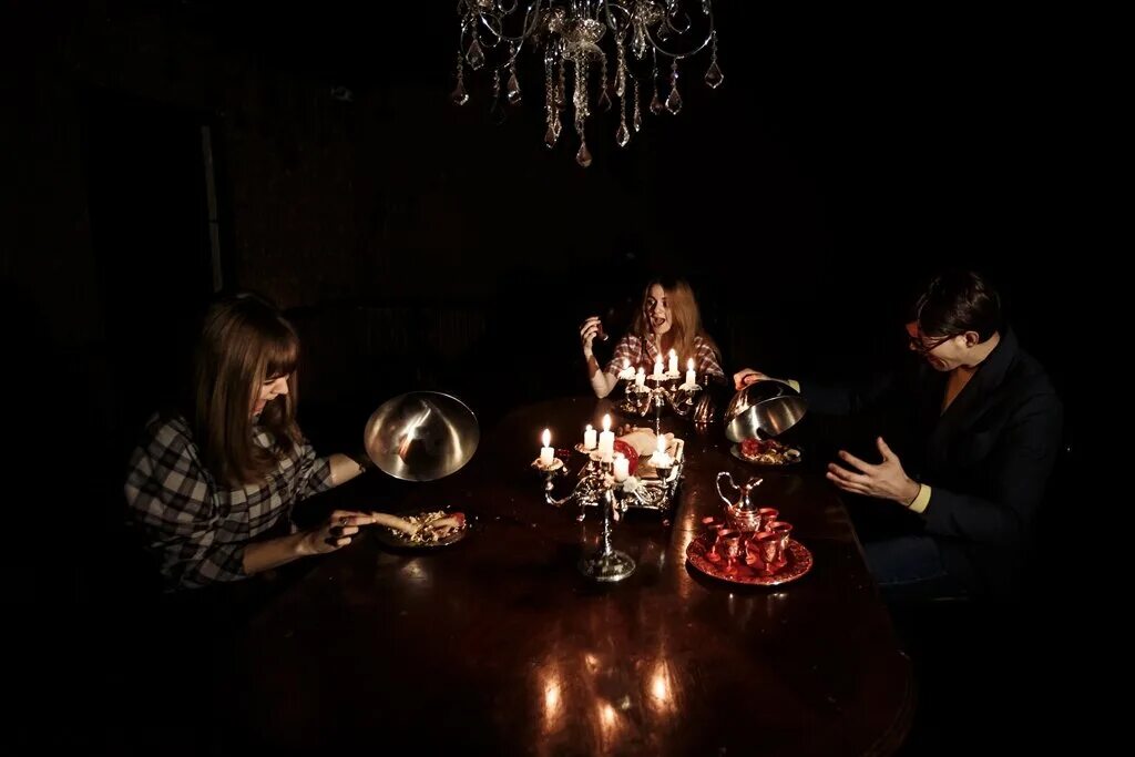 квесты тюмень для детей на день рождения. квест амнезия тюмень дружбы 75. хоррор квест декоратор тюмень. голодные игры екатеринбург квест бебеля 63. мир квестов тюмень.