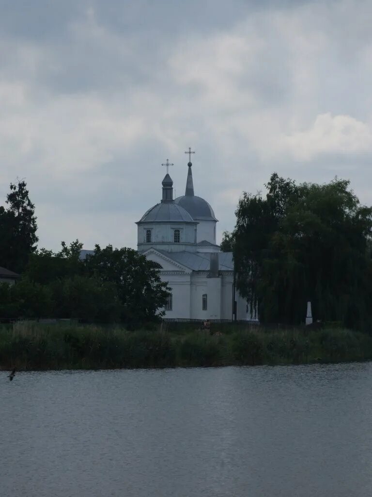 Родина городок. Ичня Черниговская область. Город Ичня Черниговская область. Город Ичня фото. Ичня село Украина.