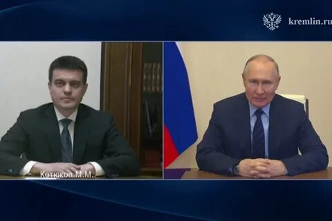 Новый министр принял в