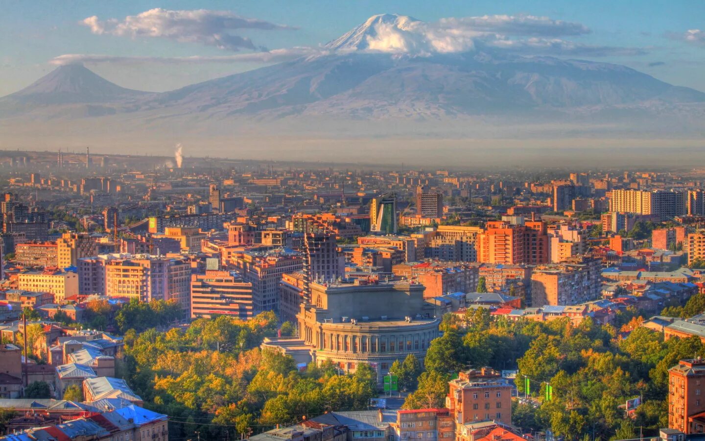 Адлер ереван. Армения Ереван. Столица Армении Ереван. Арарат с каскада Армения. Армения столица Ереван панорама.