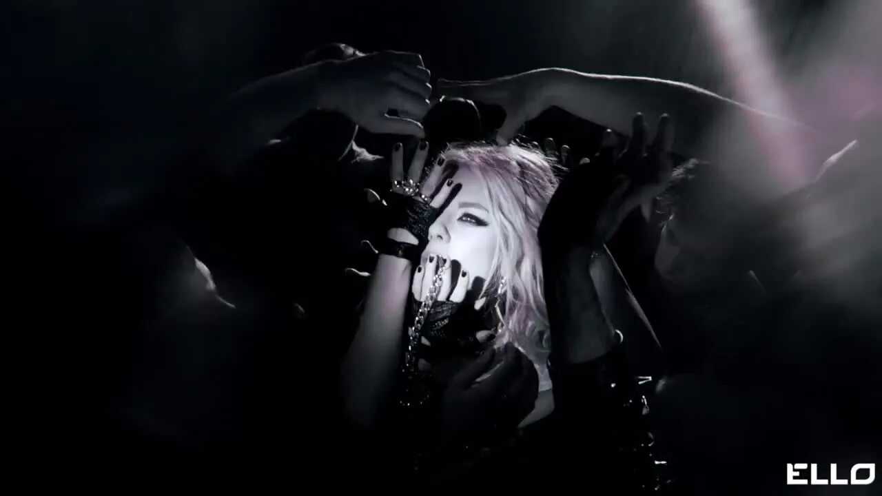 Водолей песня слушать. Винтаж знак водолея. Песня про знаки зодиака. Знак водолея песня. Песня знак водолея винтаж.