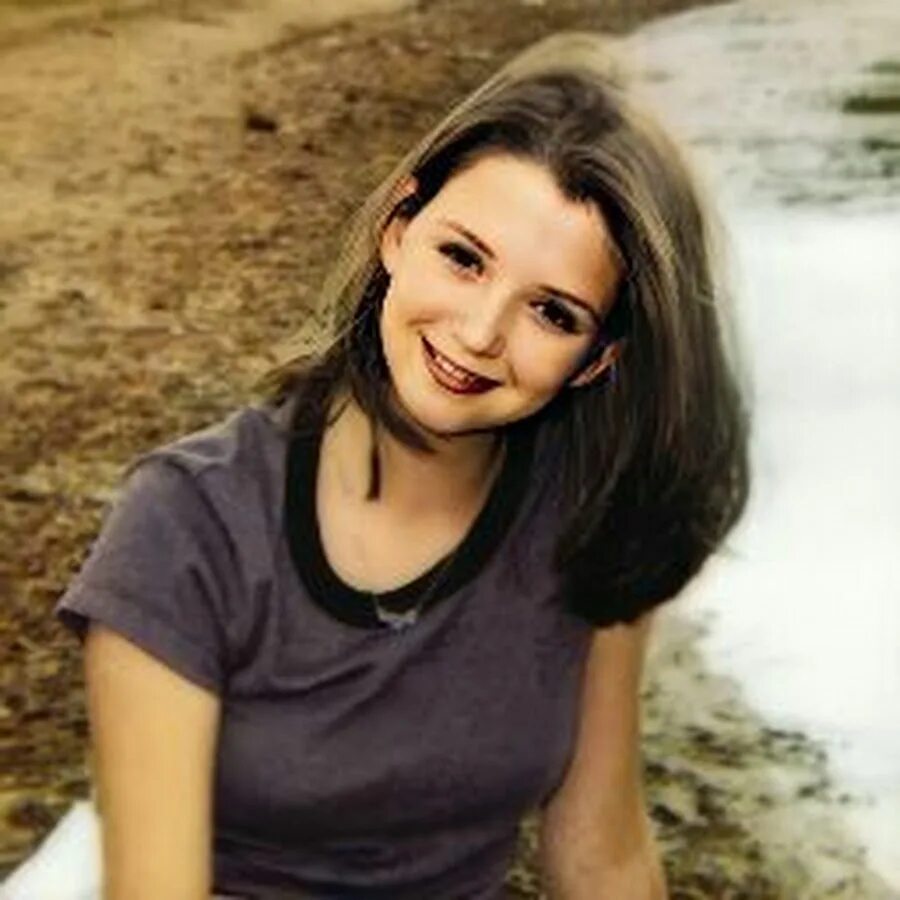 Рэйчел джой скотт фото. Джой скотт. Rachel joy scott. Рэйчел скотт. Рэйчел скотт.