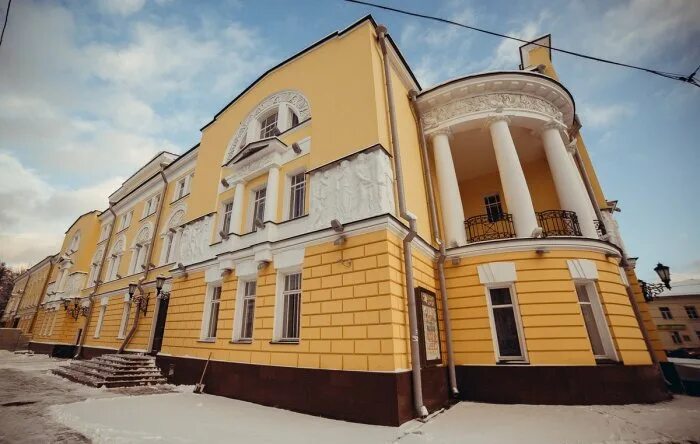 Реконструкция ярославля. Зал вознесенского ярославль фото зала. Реконструкция ярославля. Сквер у ротонды ярославль подсветка вечером. Ярославль 13 век.