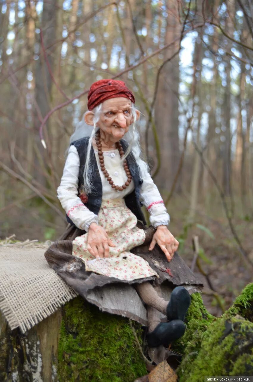 Бабка ёжка и баба яга. Кукла баба яга. Баба яга бабка ежка. Баба яга бабка ежка. Бабка ёжка и баба яга.