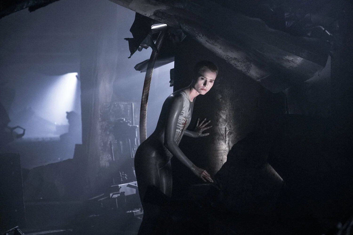 воспитанные волками 2 сезон дата выхода. фильм воспитанные волками 2020. трэвис фиммел воспитанные волками. воспитанные волками сериал 2020 ридли скотт. воспитанные волками сериал мать.