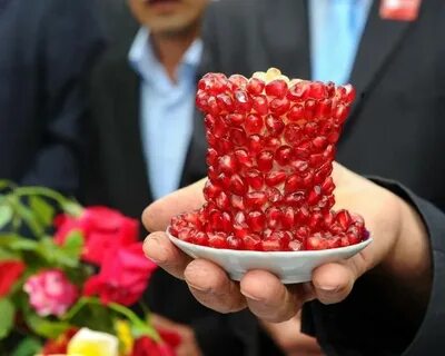 Праздник гранатами
