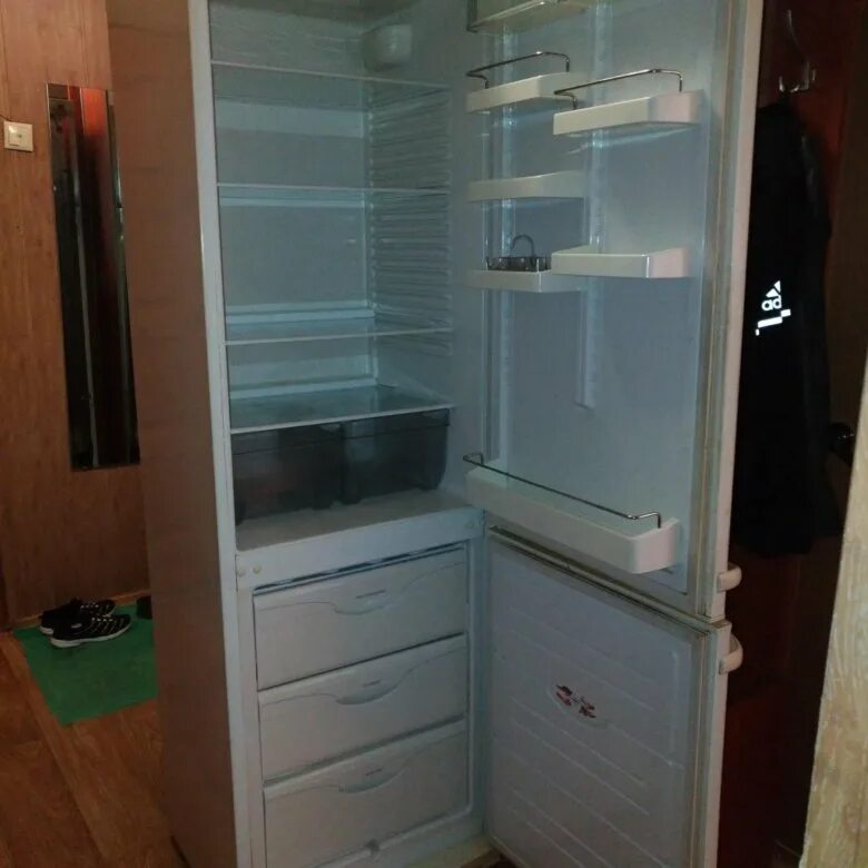Холодильник Адлер. Холодильник б/у. Холодильники Адлер ,польского производства 2000 годов. Адлер холодильник климат контроль. Куплю на авито в сочи бу